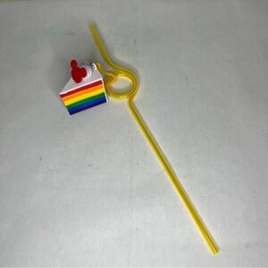 Mickey Mouse, rainbow cake straw